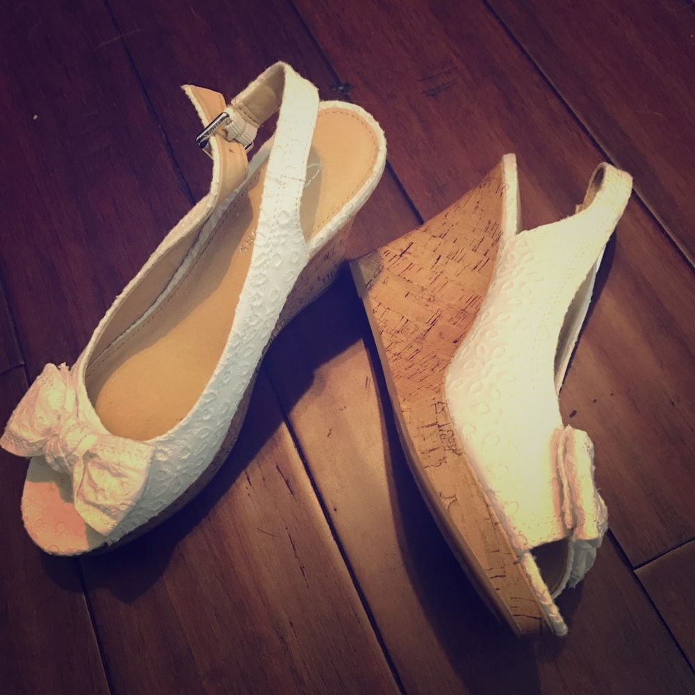 New white lace-like wedges!
